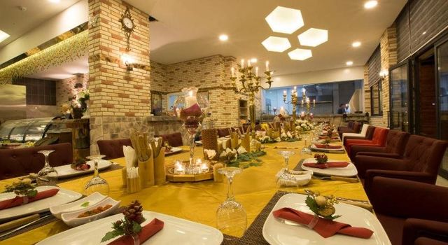 Green Life Hotel
