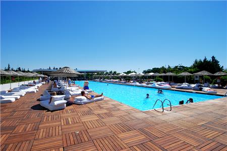 Sunis Hotel Su
