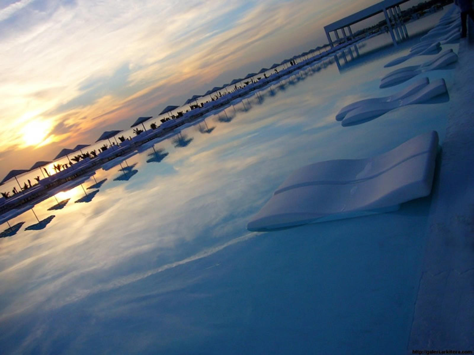 Adam & Eve Hotel