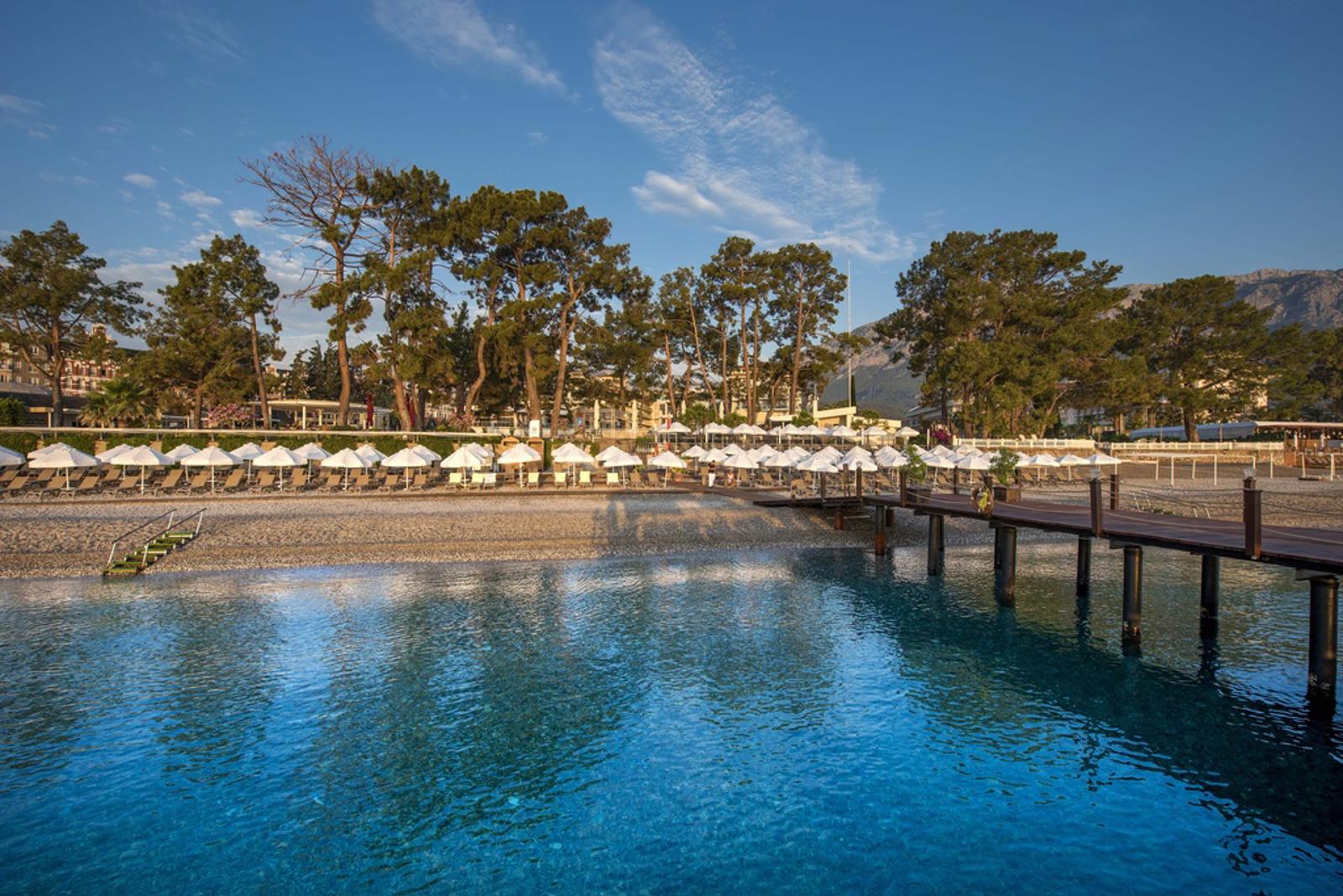 Akra Kemer