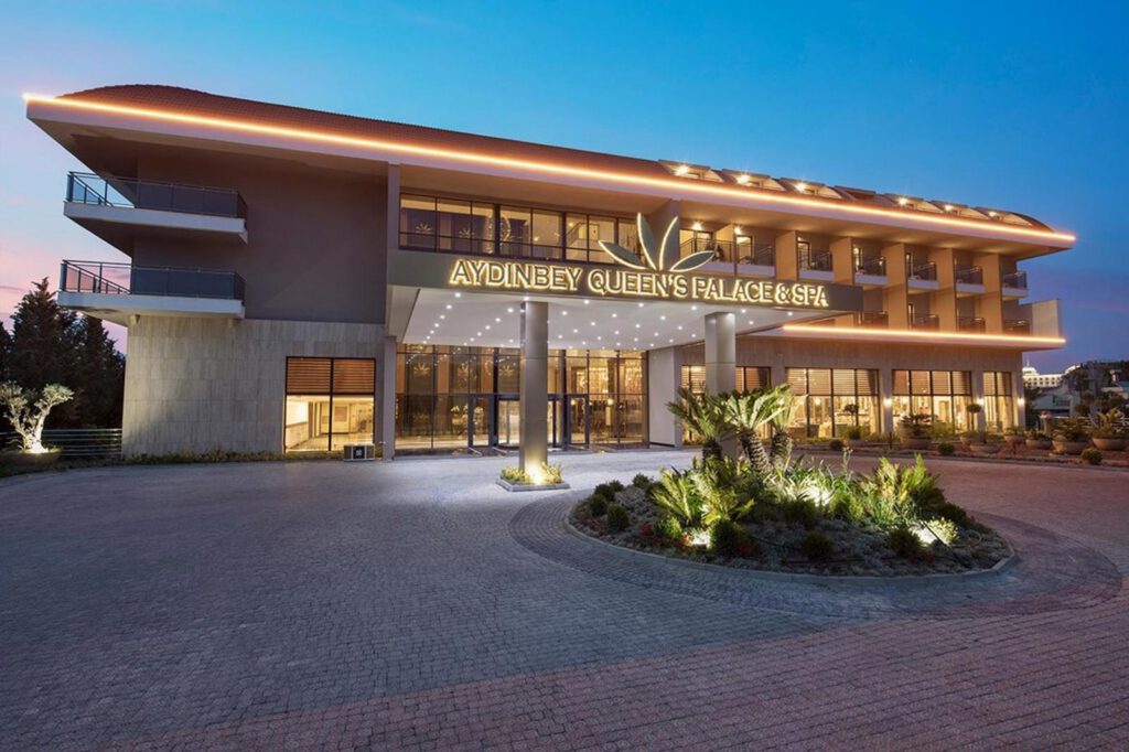 Aydinbey Queen’s Palace & Spa