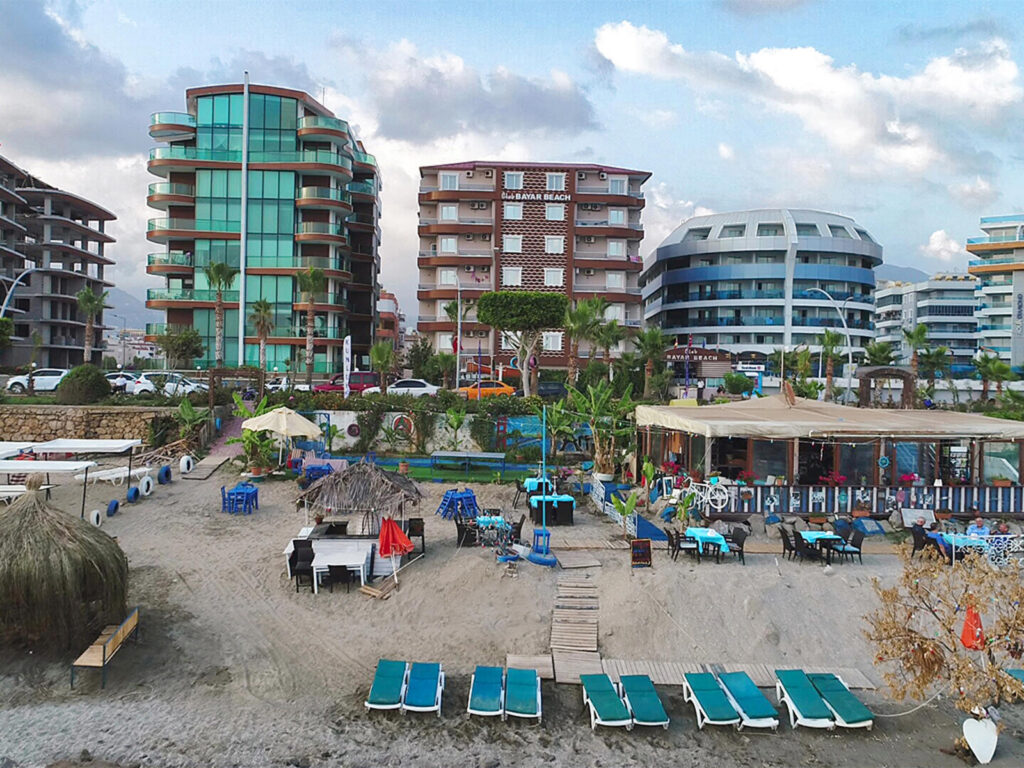 Club Bayar Beach Hotel