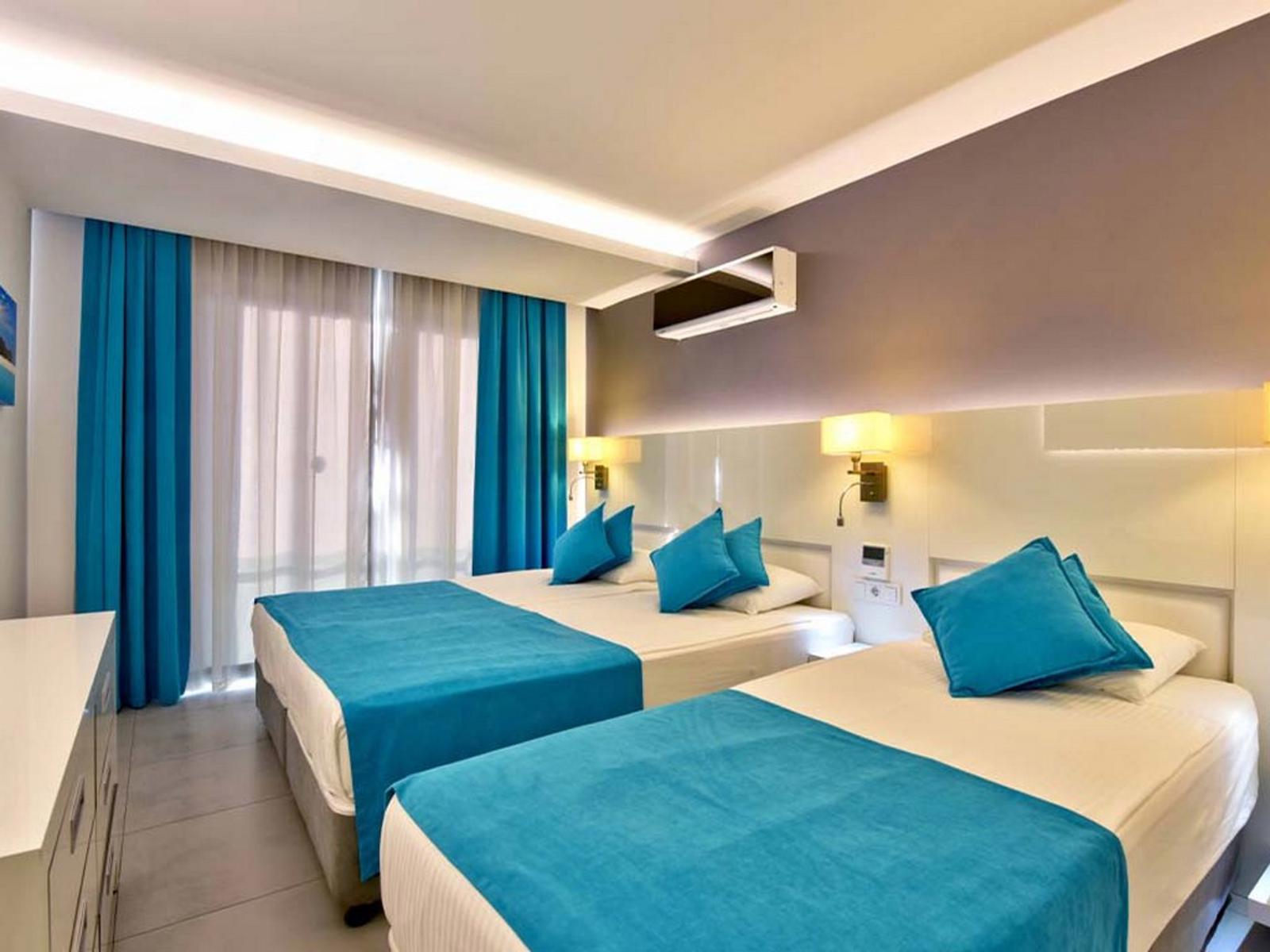 Green Garden Suites Hotel