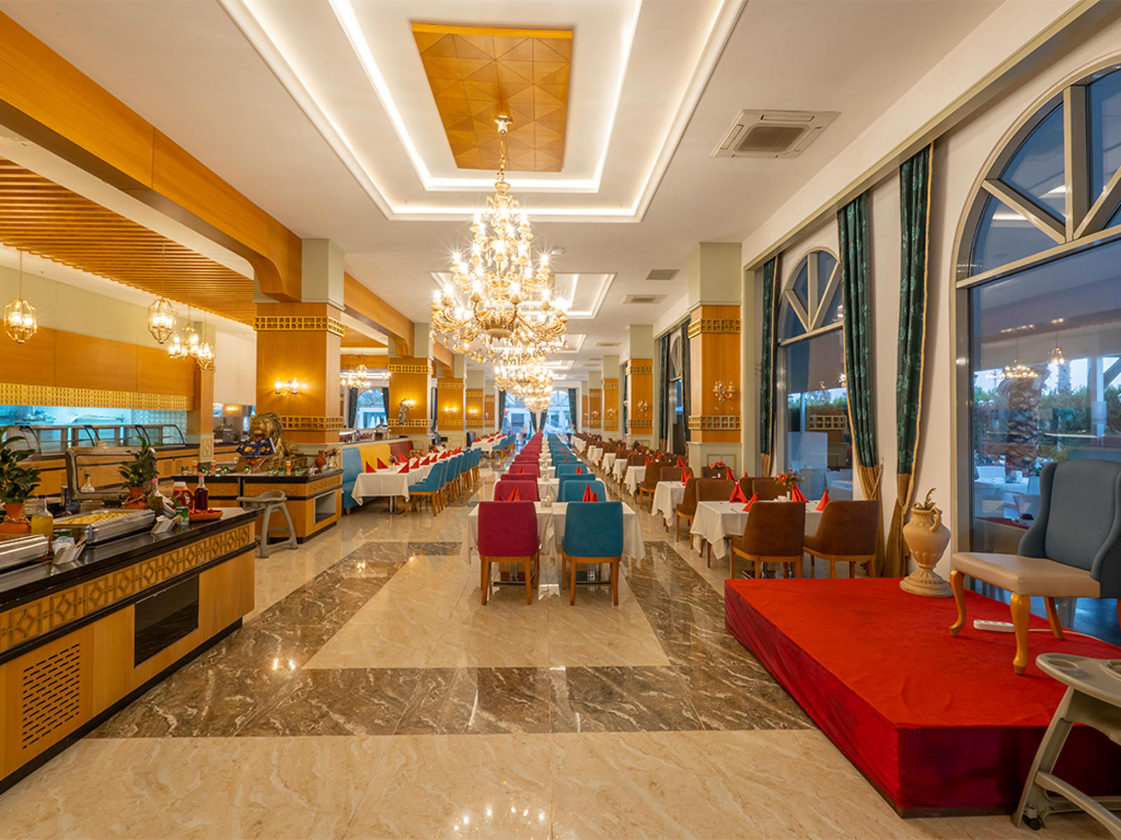 Jadore Deluxe Hotel & Spa