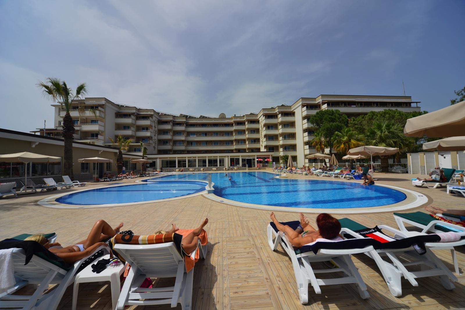 Linda Resort