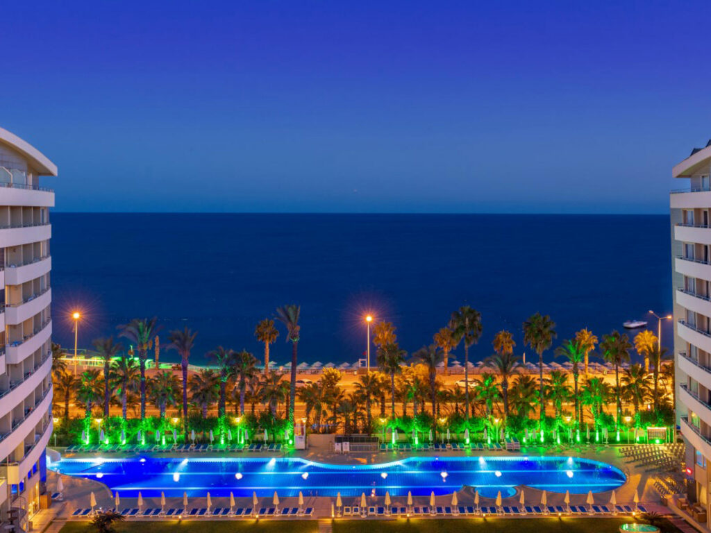 Porto Bello Hotel Resort & Spa