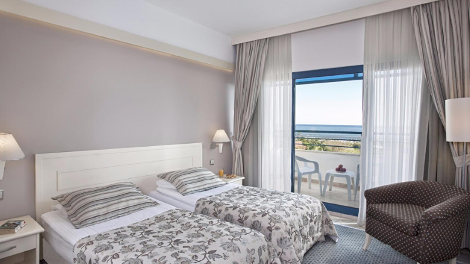 Sunrise Resort Hotel