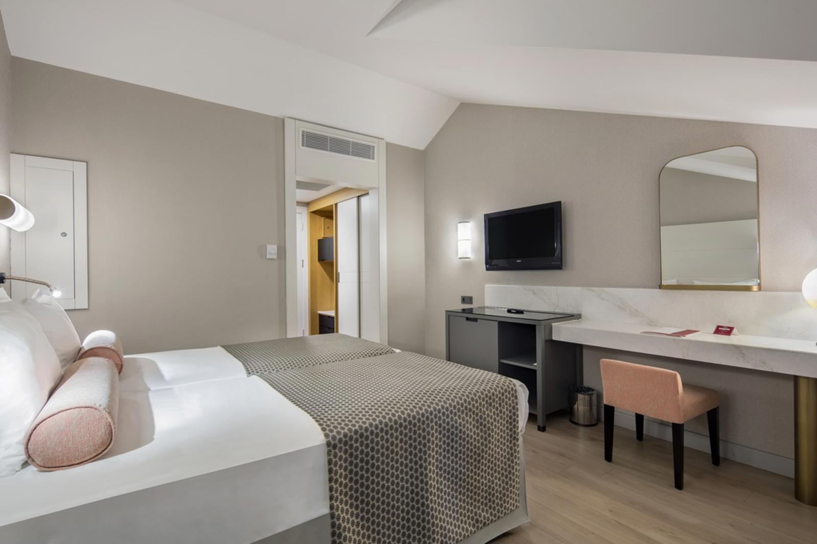 Trendy Aspendos Beach Hotel