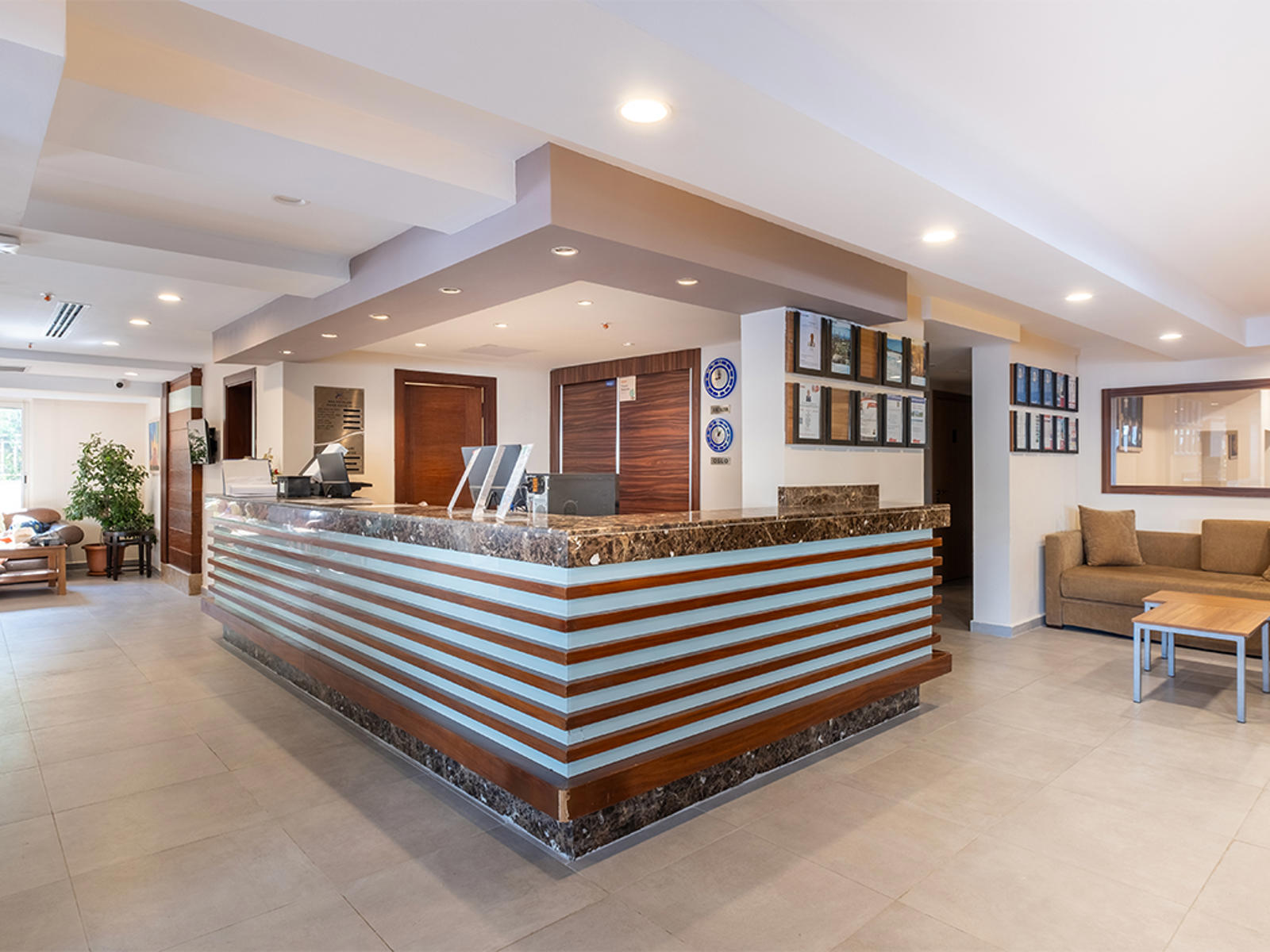 Viking Express Hotel